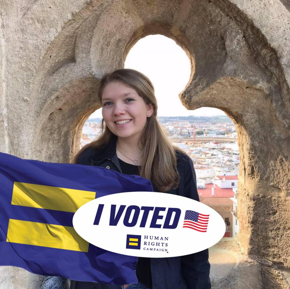 Meet your Posher, Adriana